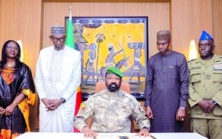 Формирование союза безопасности 'EAS' Нигером, Мали и Буркина-Фасо